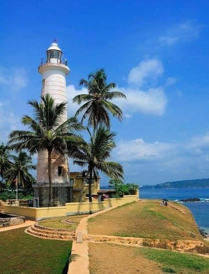 Oesis - Stylish Villa Steps From Historic Galle Fort Экстерьер фото